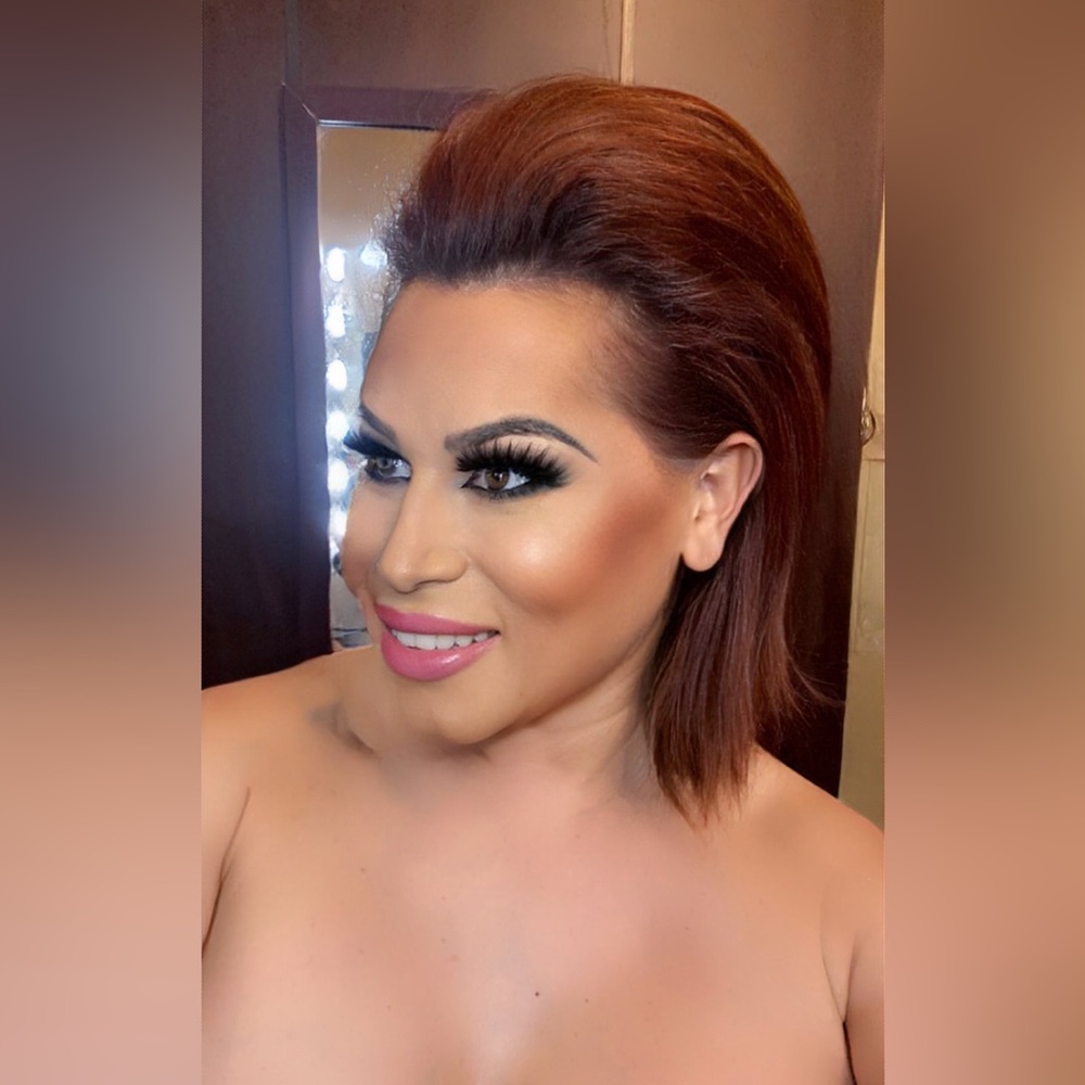 Meet your Posher, Dauphine